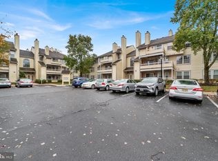206 Salem Ct APT 6, Princeton, NJ 08540