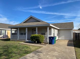 109 Five Points Rd, Waxahachie, TX 75165