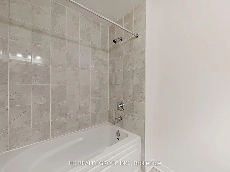 28 Millman Ln — Photo 15
