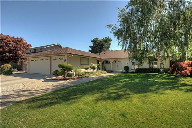 1st image of 2334 Kayla Ct