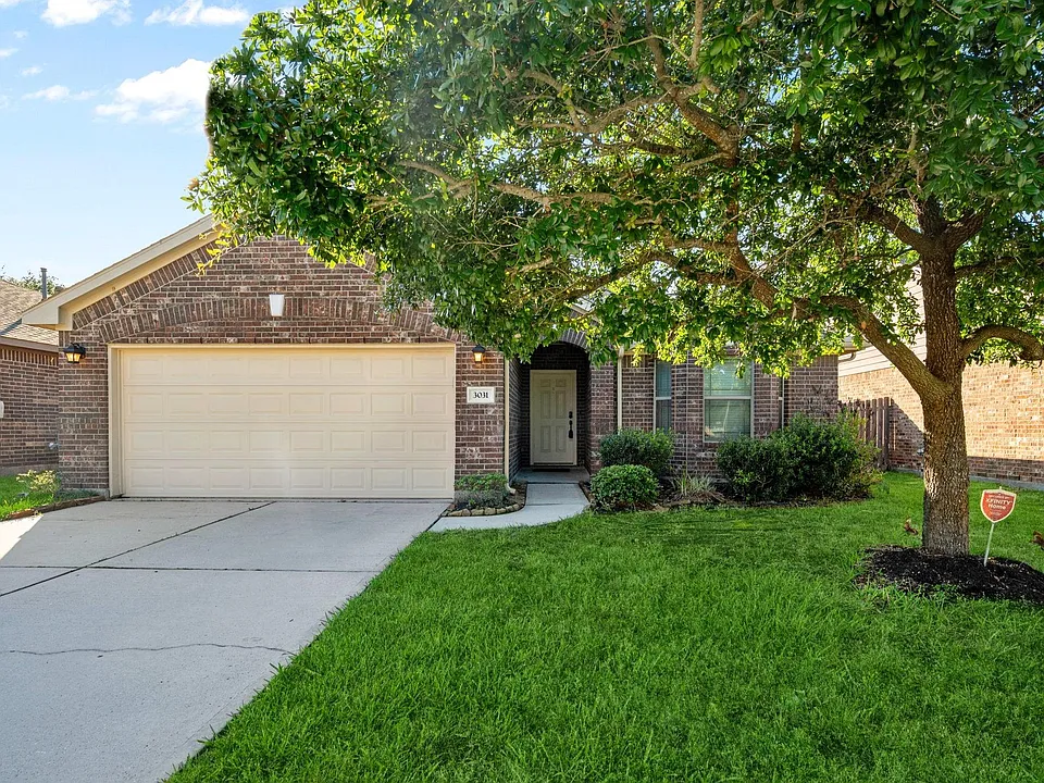 3031 E Lockeridge Village Dr