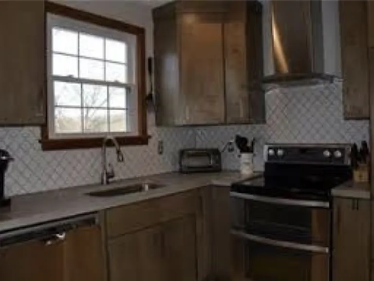 46 Peachtree St — Photo 4