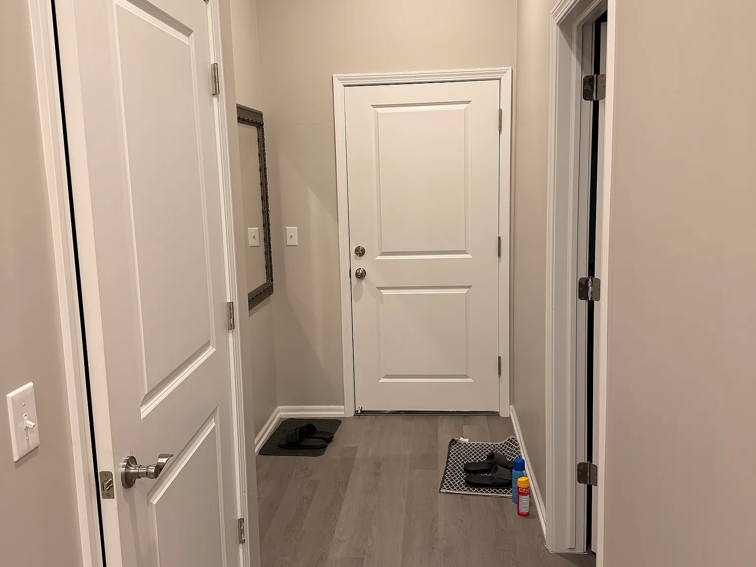 2 bed, $1,300 — Photo 3