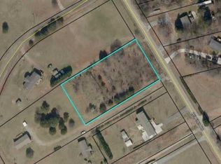 554 Wilkins Rd, Campobello, SC 29322