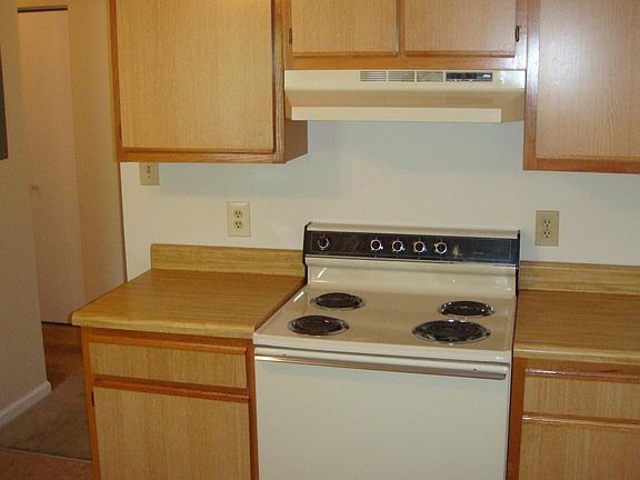 2nd image of 300 S David Ln APT 8