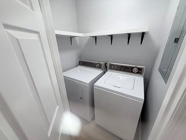 101 King Dr — Photo 11