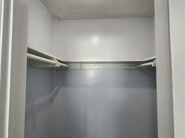 1123 E Hellman St #7 — Photo 12
