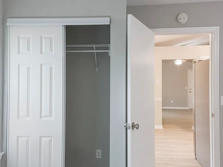 607 Scott St — Photo 20