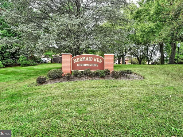 5042 W Brigantine Ct, Wilmington, DE 19808