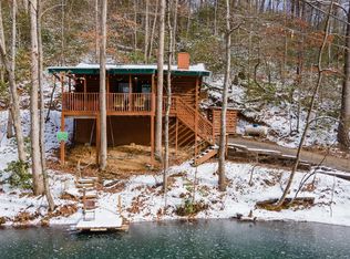 812 Boyd Blvd, Gatlinburg, TN 37738