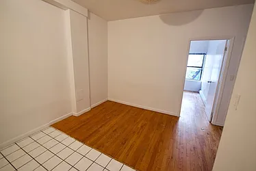 Rented by Nolita Group