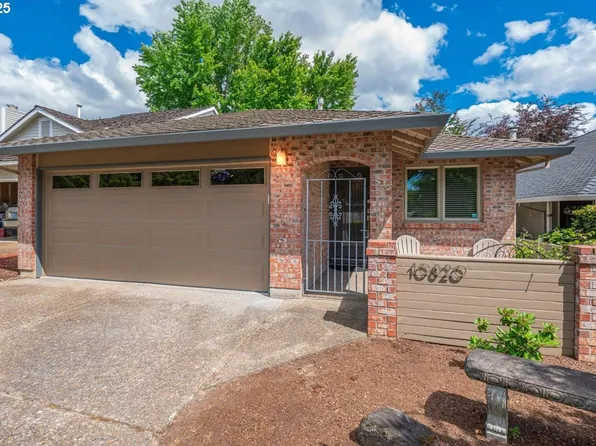 10820 SW Summer Lake Dr, Tigard, OR 97223