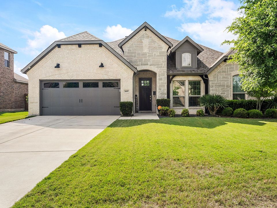 1st image of 1605 Granite Way
