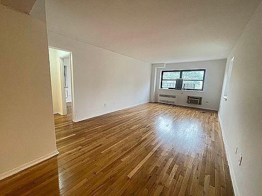 4th image of 1130 Stadium Ave APT 1C