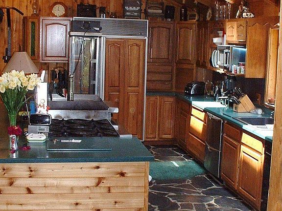 Kitchen equipped with Garland Indust Stove, Sub-Zero Refrigerator, 3 Dishwashe