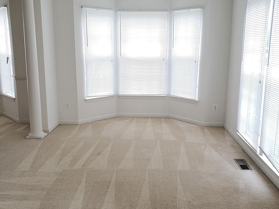 1st image of 9551 Laurencekirk Pl