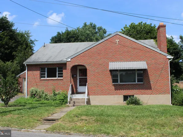 53 Stoyer St, Frostburg, MD 21532