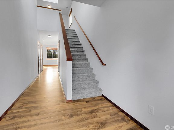 3rd image of 302 Avenue J