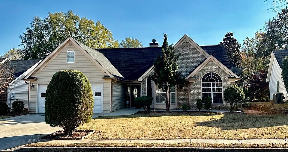 1st image of 3678 Jackson Bluff Dr