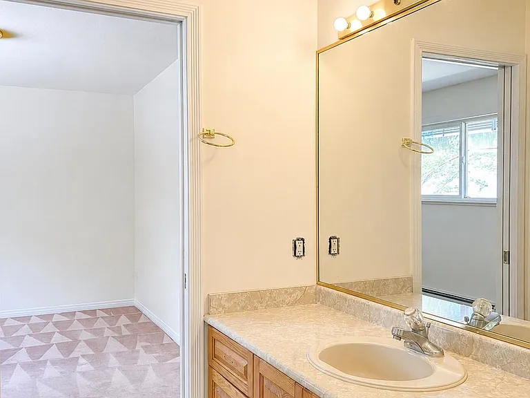 8200 Nechako Dr — Photo 10