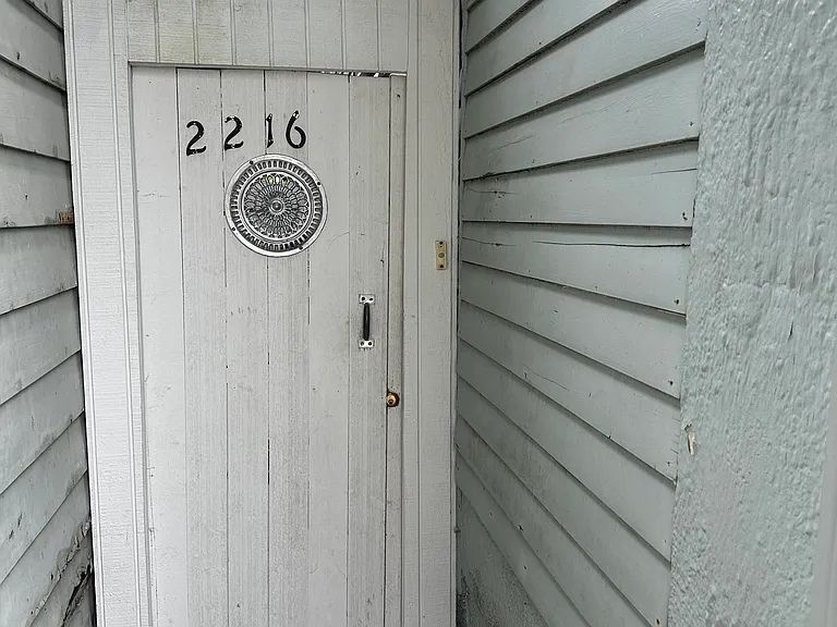 2216 S Salcedo St — Photo 1
