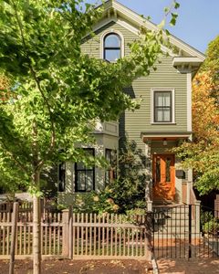 17 Ellsworth Ave, Cambridge, MA, 02139