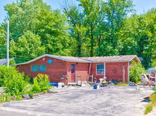 6719 Asenath St, Columbus, IN 47203