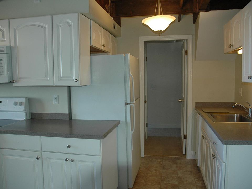 1st image of 90 Wharf St Unit C