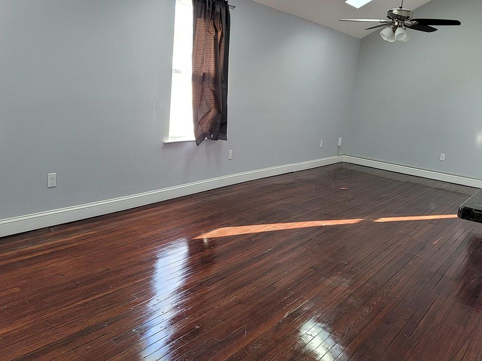 1st image of 178 Union Ave Floor 3