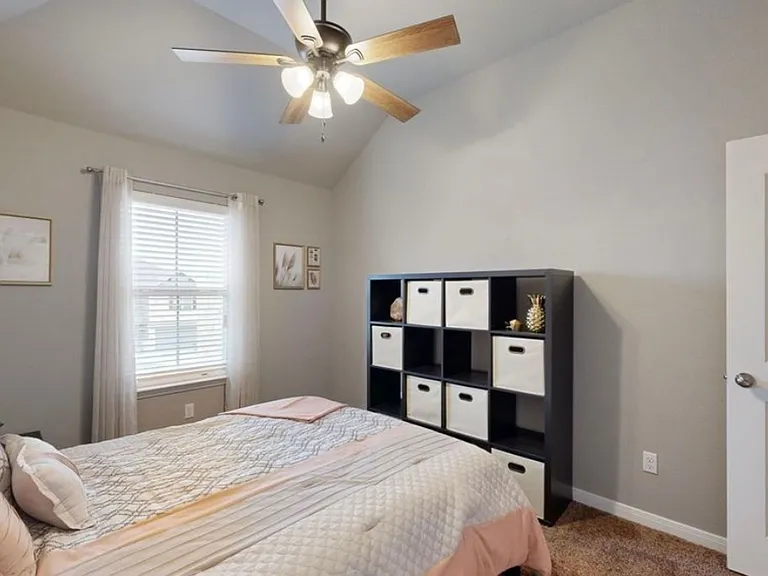 3602 Addison St — Photo 11