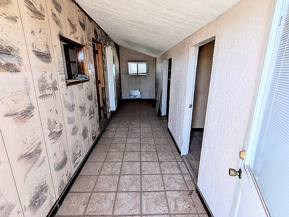 3rd image of 2715 San Mateo Rd SW