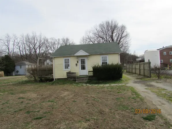 505 Elm St, West Pt, KY 40177