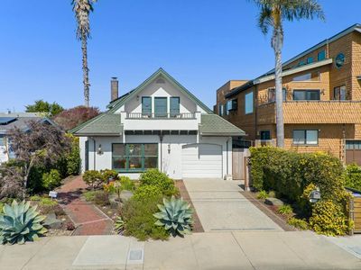 910 Pelton Ave, Santa Cruz, CA, 95060