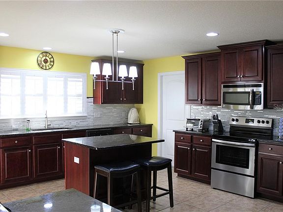 2nd image of 24001 Plymouth Hollow Cir