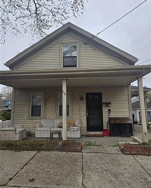 1st image of 104 Jenckes St