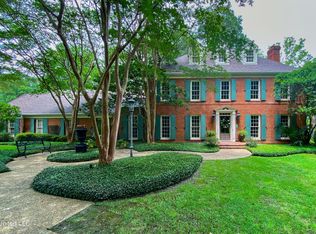 2124 Eastover Dr, Jackson, MS 39211