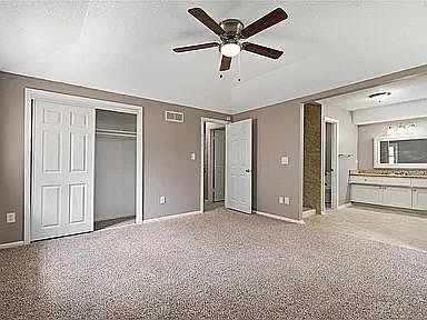 4th image of 9131 Grandview Dr