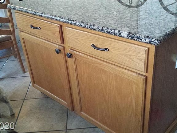 3rd image of 4607 Gracemont Ave