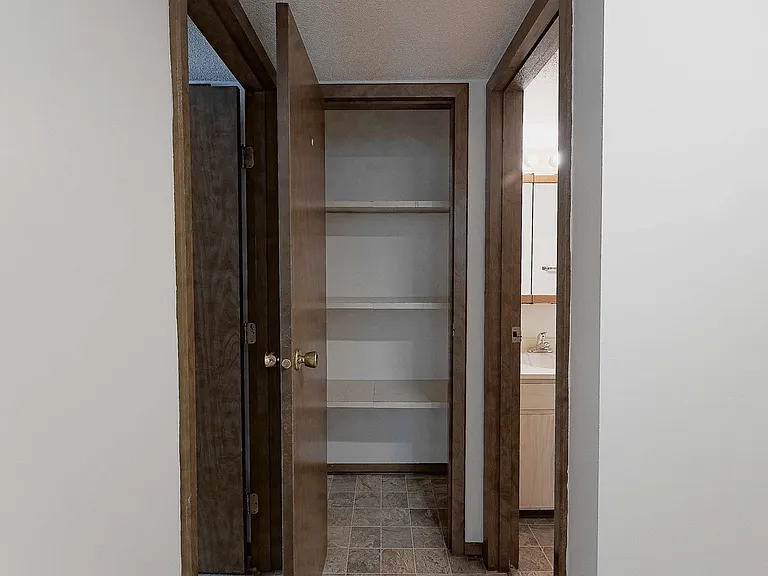 1728 S 14th St #5 — Photo 8