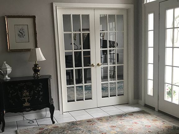 French door to living room