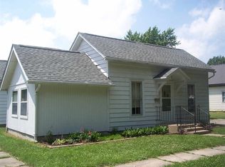 112 S Maple St, North Manchester, IN 46962