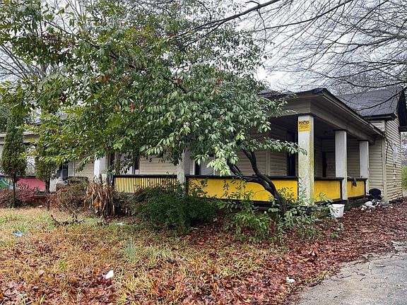 2nd image of 915 W Poplar St