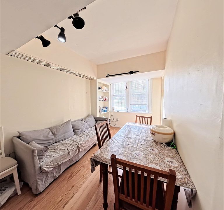 1st image of 45 Ashford St APT 1