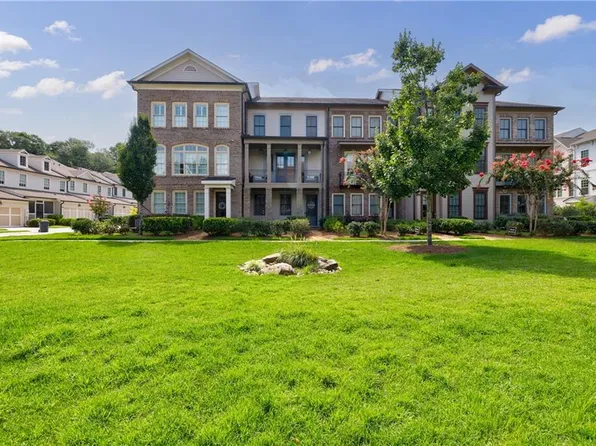 6074 Lucas St, Norcross, GA 30071