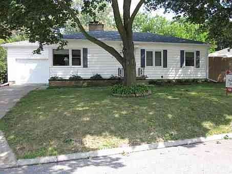 2nd image of 119 Devonshire Dr