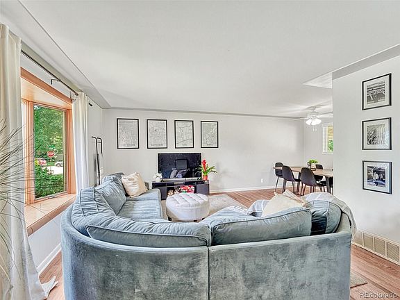 4th image of 5732 E Gunnison Pl