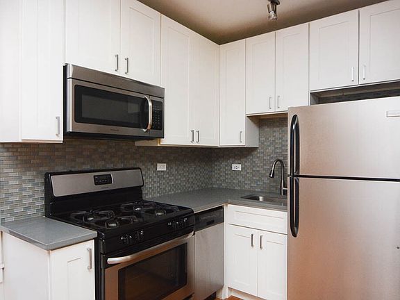 3rd image of 2420 N Kedzie Blvd #D602