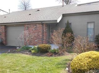 111 Victoria Ct, North Strabane, PA