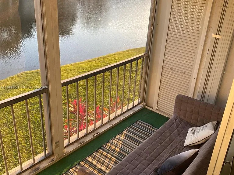 361 S Hollybrook Dr #206 — Photo 16