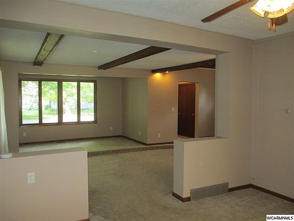 5th image of 455 W 1st St